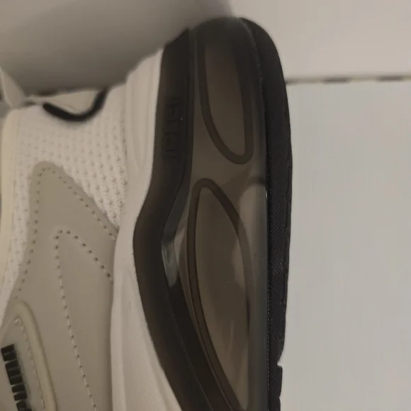 PUMA SoftRide Off White Gym Sneakers Cell Thrill Athletic Shoes Mens Size 8.5 - Picture 14 of 17